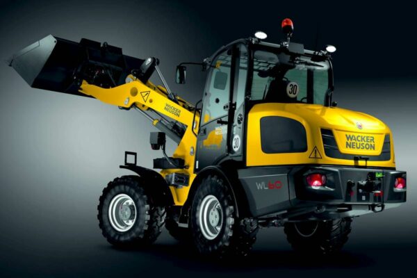 Chargeuse sur pneus à châssis articulé WACKER NEUSON WL60