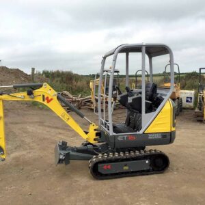 Mini-pelle WACKER NEUSON ET16 sur chenilles, Tony-Mat pelleteuse, excavatrice, matériel BTP Bretagne Morbihan Vannes