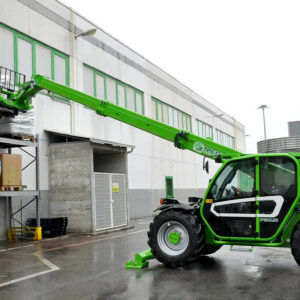 Chariot télescopique compact P30.10 MERLO - chariot élévateur, Tony Mat engins et matériel BTP Bretagne Morbihan Vannes