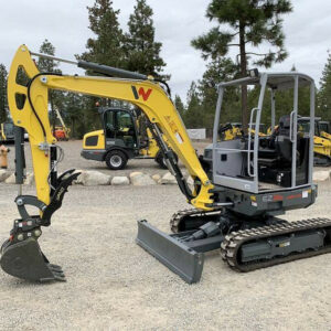 Mini-pelle Zero Tail WACKER NEUSON EZ36, excavatrice sur chenilles, Tony-Mat tractopelle et matériel BTP Bretagne Morbihan